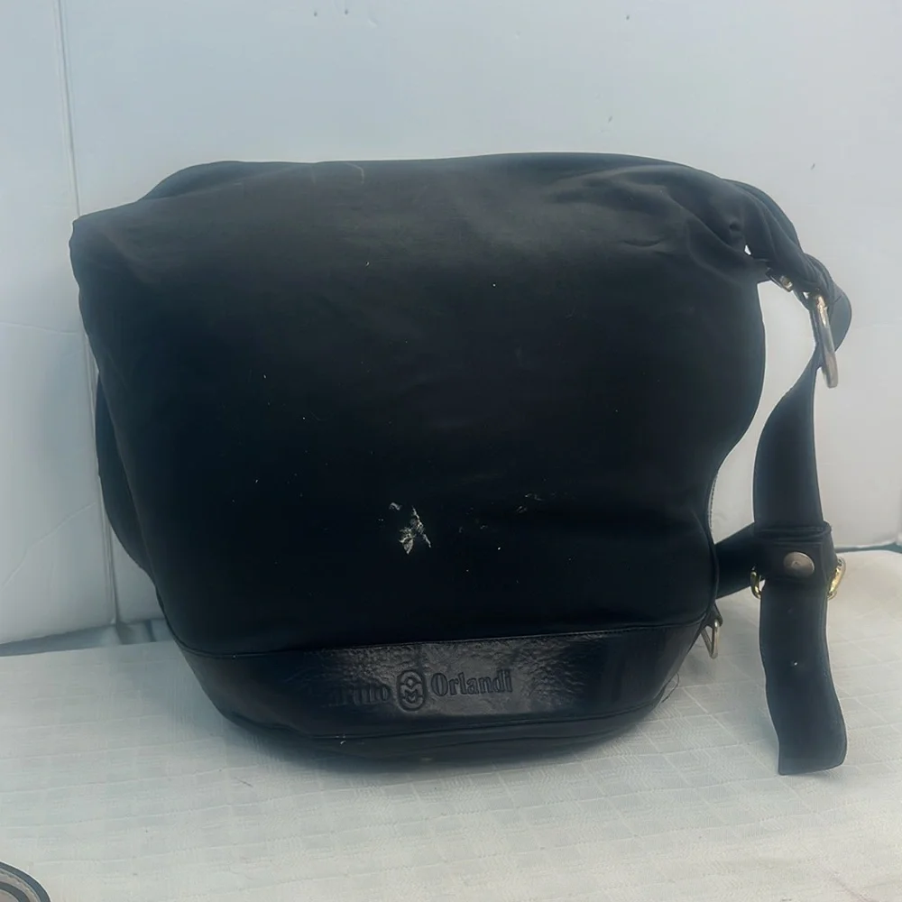 Marino Orlandi Bucket black leather and nylon swing bag